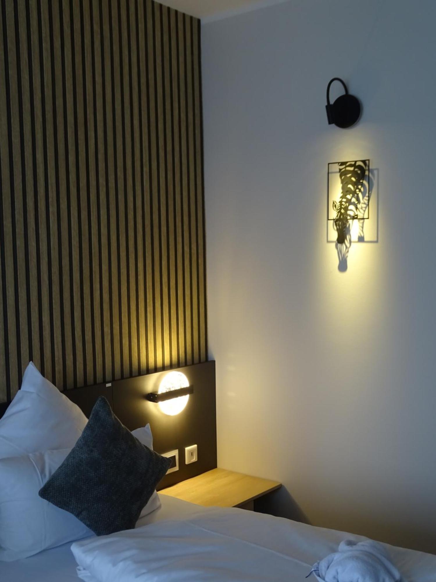 Hotel Zur Therme Westernkotten Екстериор снимка